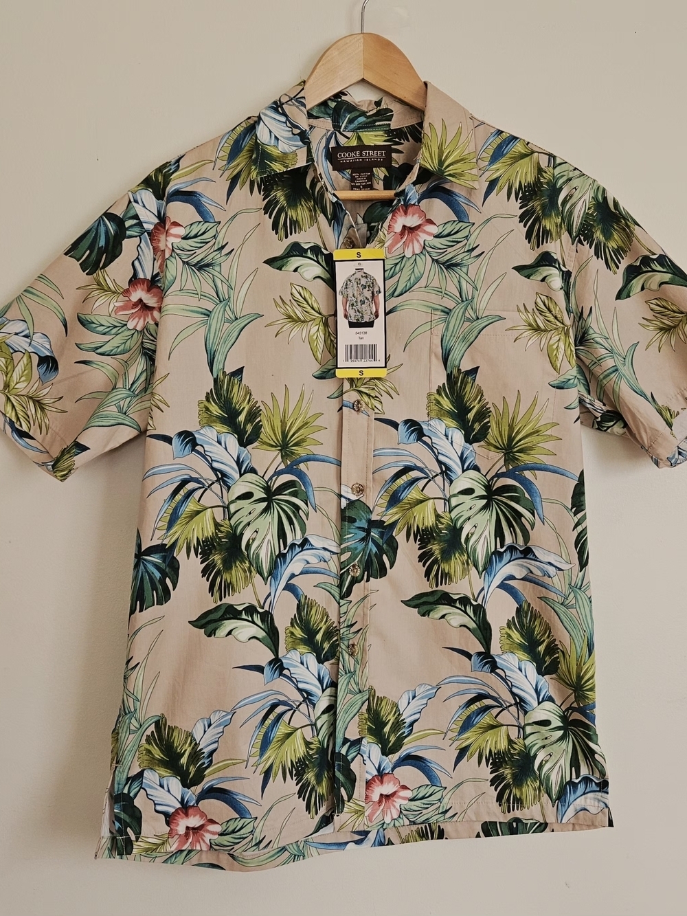 Cooke Street Men’s Tan Tropical Floral Button-Down Shirt - Picture 2 of 14